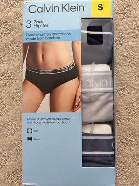 Calvin Klein Men’s 3-Pack Hipster Briefs - Black, Light Gray, Navy